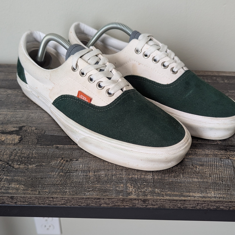Vans Men's Green and Cream Sneakers